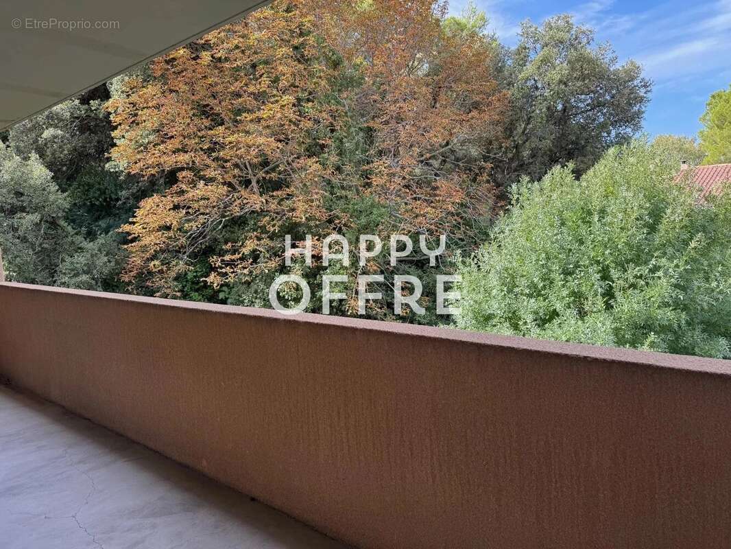 Appartement à SALON-DE-PROVENCE