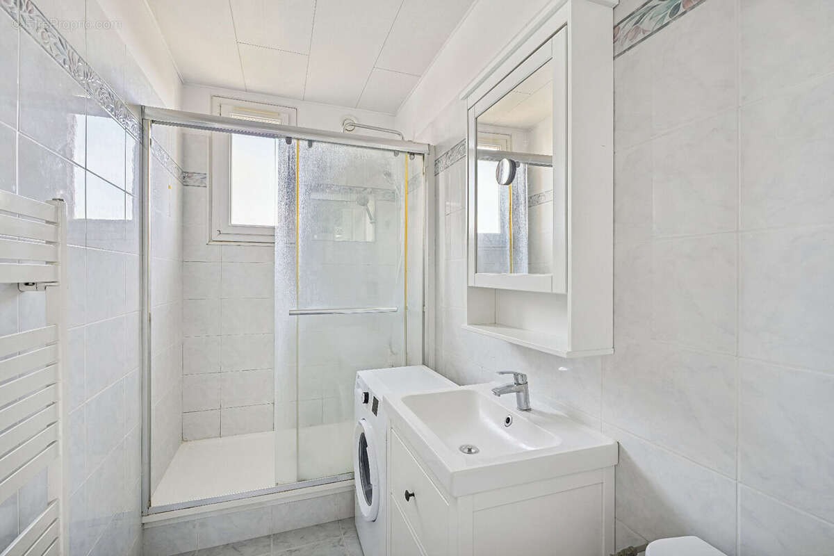 Appartement à NANTERRE