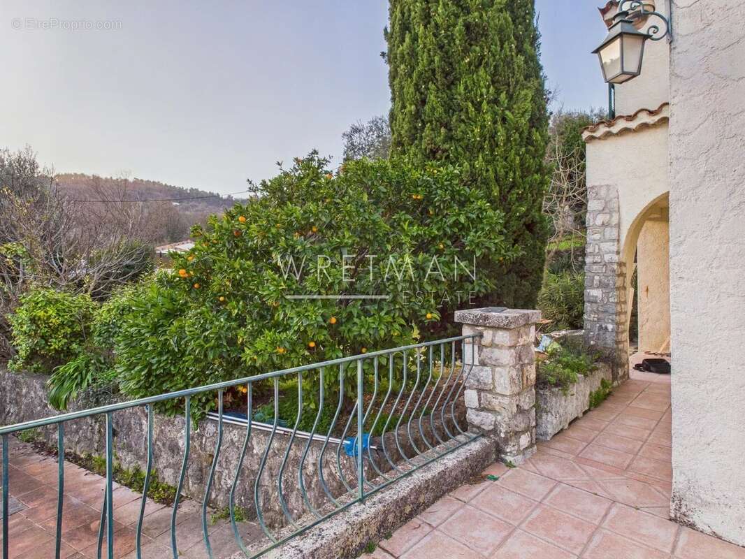 Maison à LE BAR-SUR-LOUP