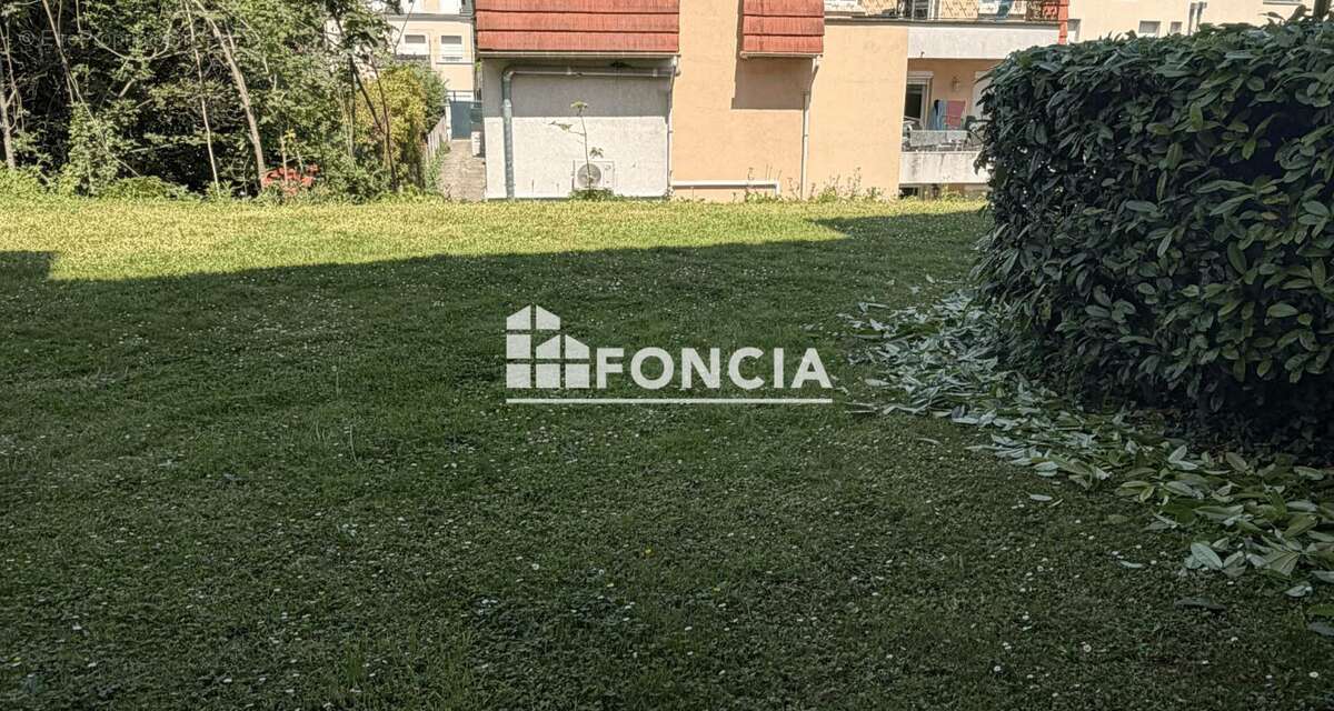 Appartement à LE BOURGET