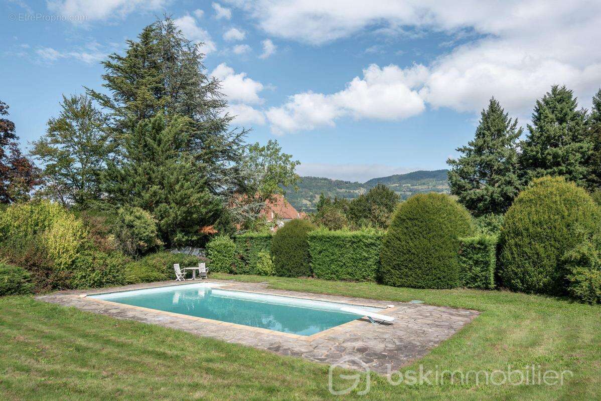 Maison à BRIE-ET-ANGONNES