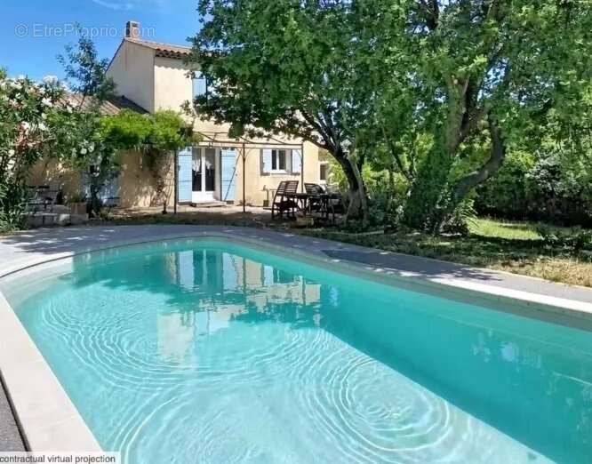 Maison à SAINT-MAXIMIN-LA-SAINTE-BAUME