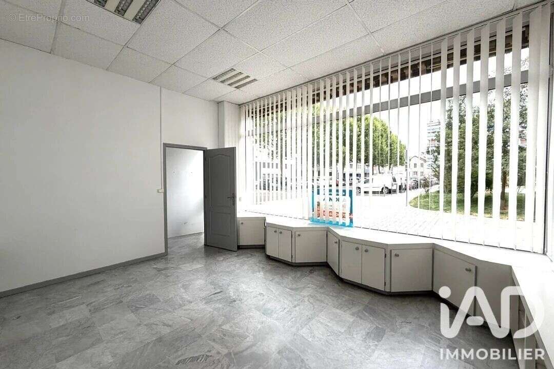 Commerce 78 m² à Tarbes  - photo 4