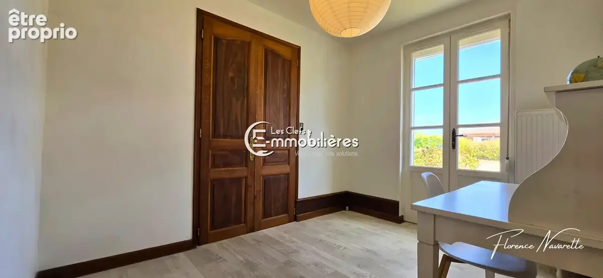 A VENDRE maison plain-pied de 174 m² 4 chambres piscine sans vis-à-vis - photo 6