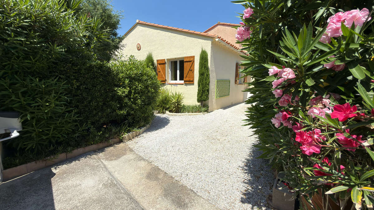 Maison à SAINT-CYPRIEN