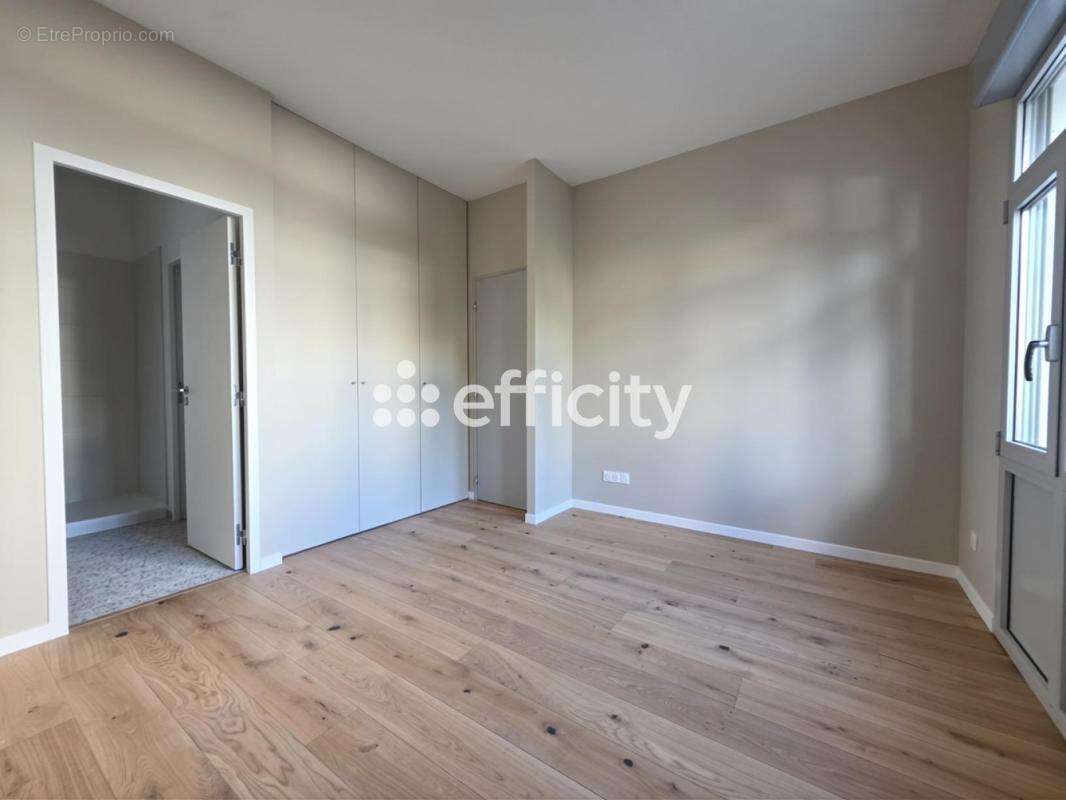 Appartement - photo 9