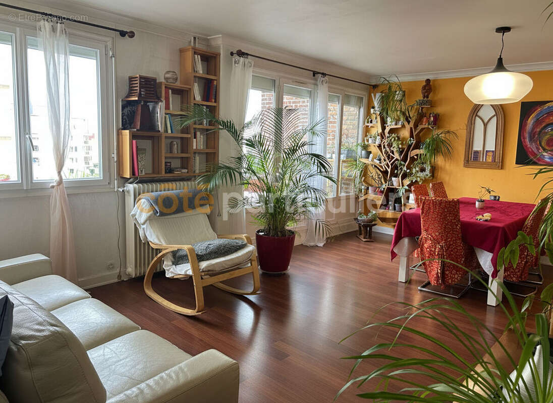 Appartement à VITRY-SUR-SEINE