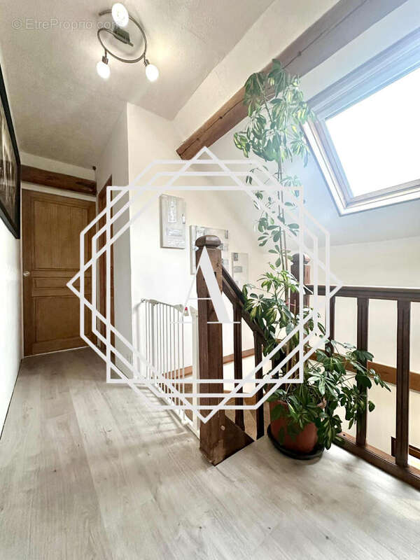 Maison à SAINT-CREPIN-IBOUVILLERS