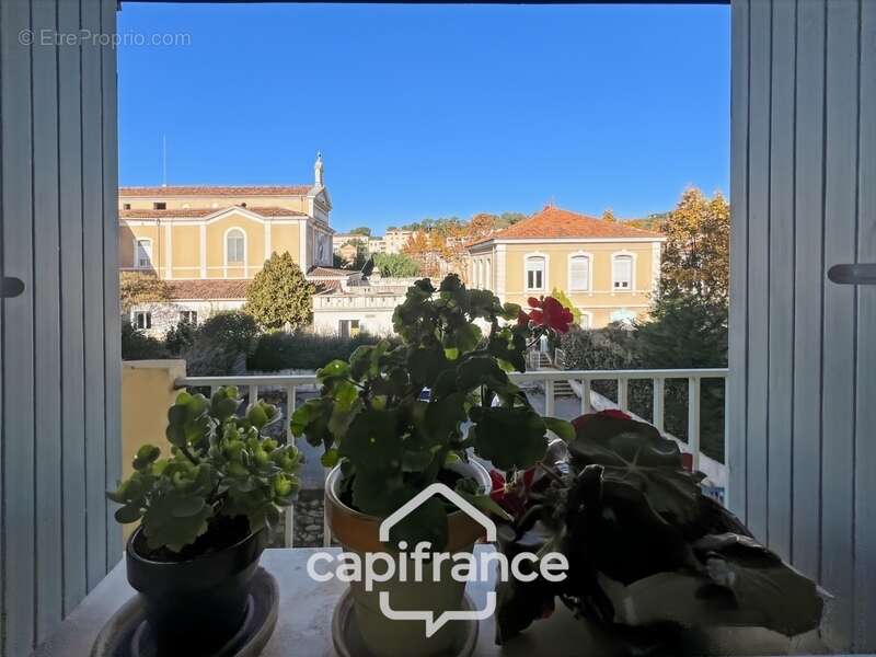 Appartement à HYERES