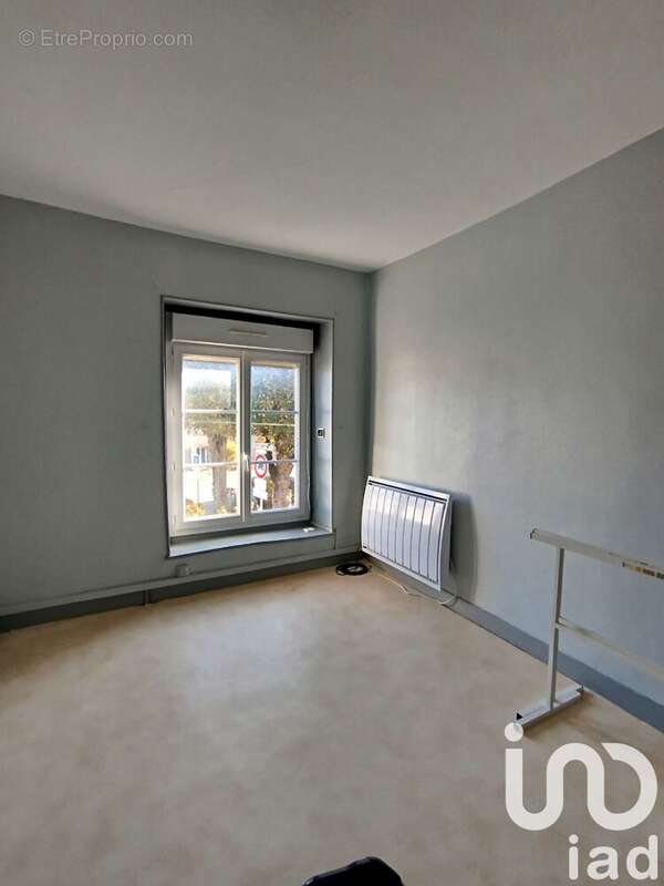 Maison 279 m² à Binas  - photo 9