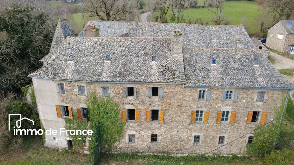 Maison à RIEUPEYROUX