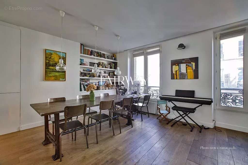 Appartement à PARIS-9E