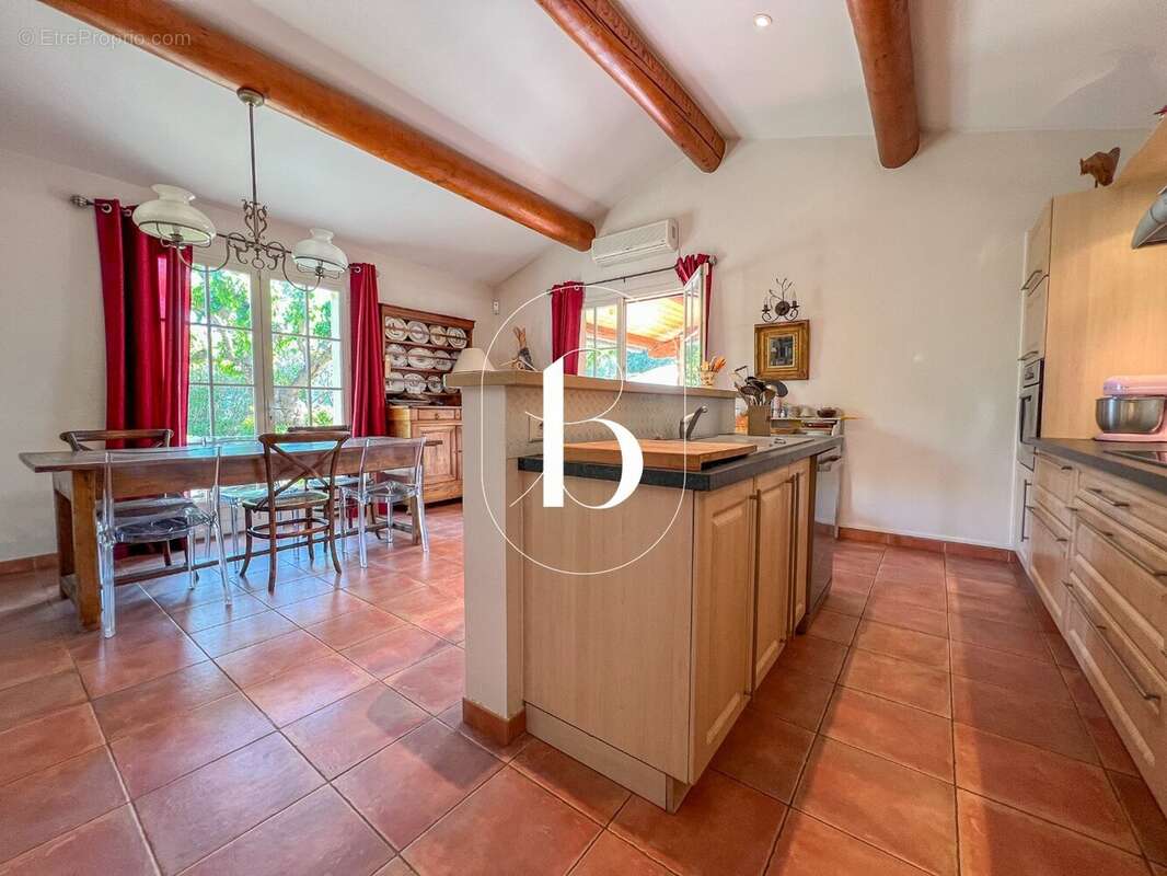 Maison à GOUDARGUES