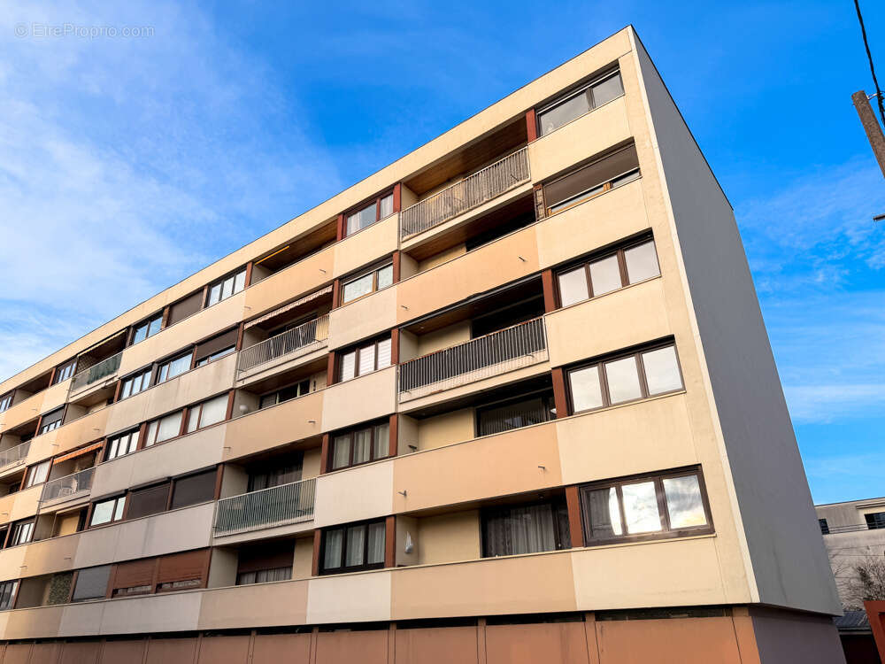 Appartement à LE BAN-SAINT-MARTIN