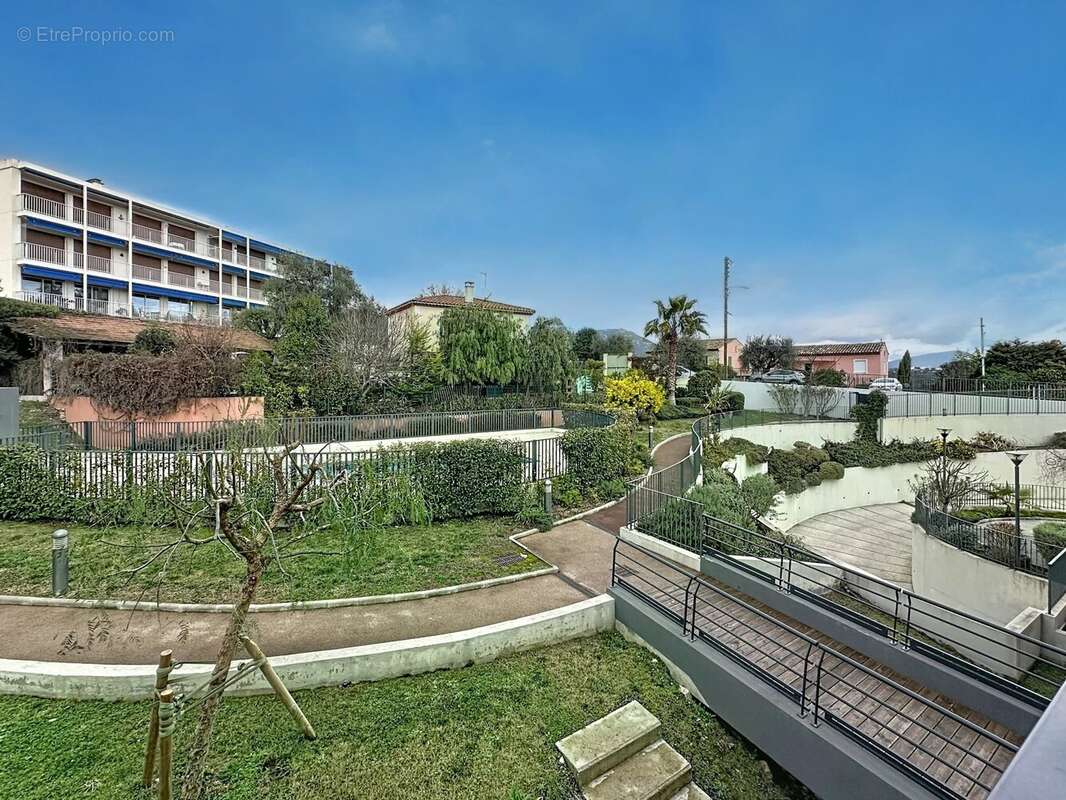 Appartement à VENCE