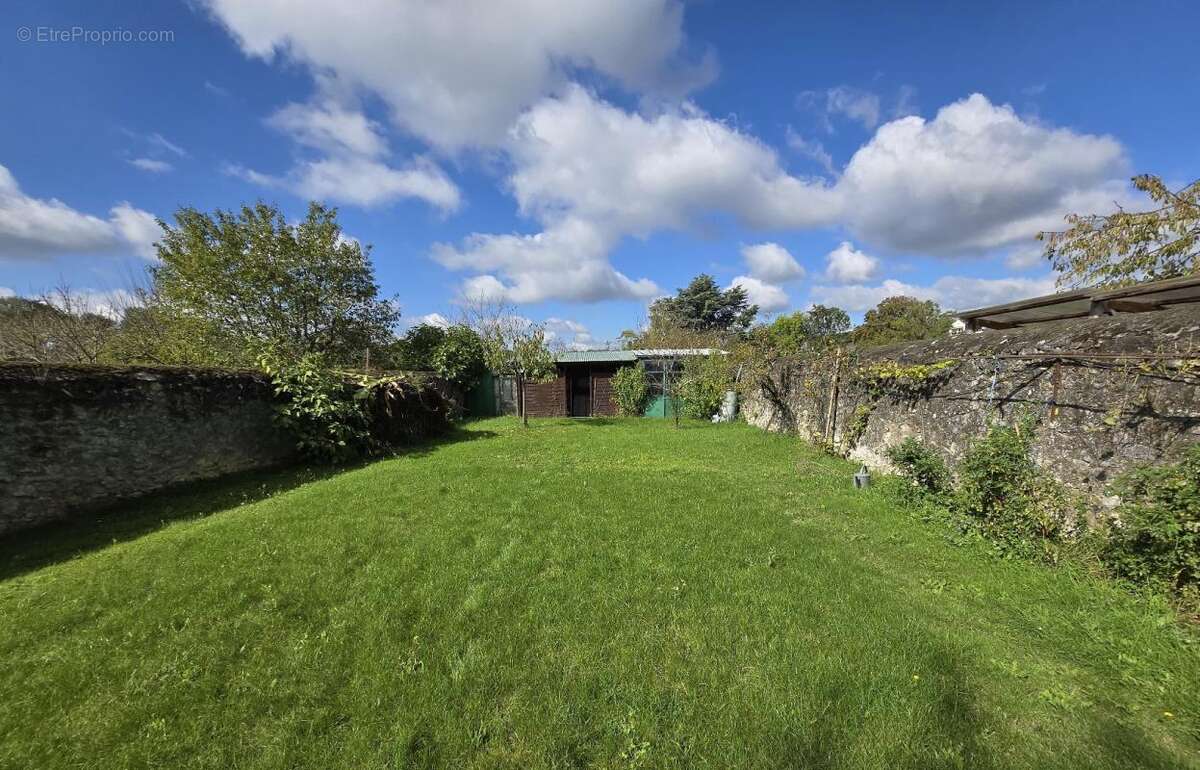 Maison à ARGENTON-SUR-CREUSE