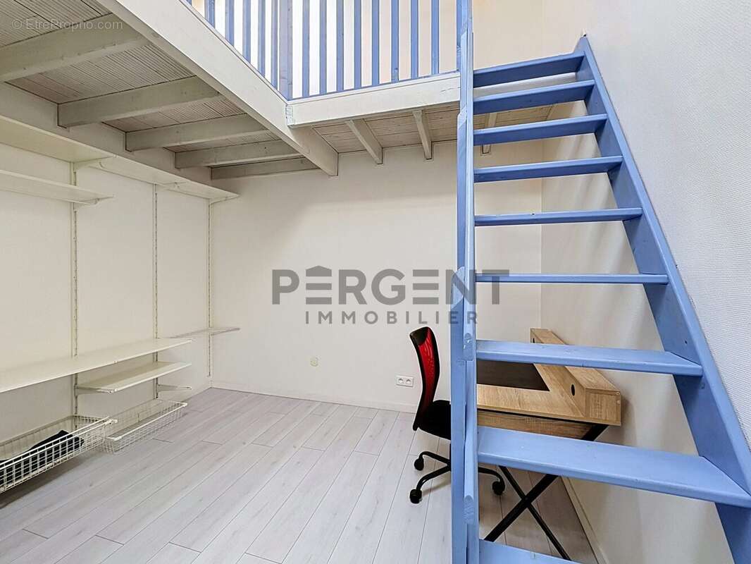 Appartement 52 m² à Charleville-Mezieres  - photo 8