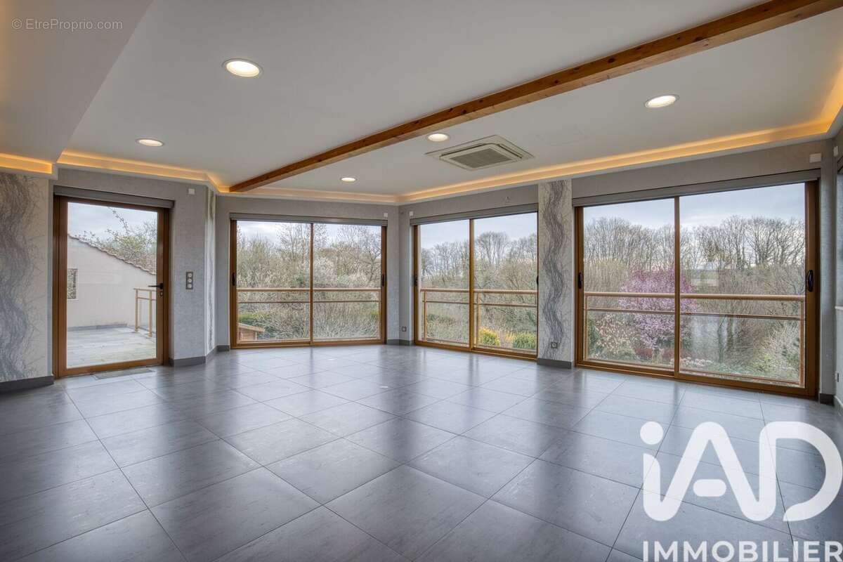 Photo 7 - Maison à ROUSSY-LE-VILLAGE