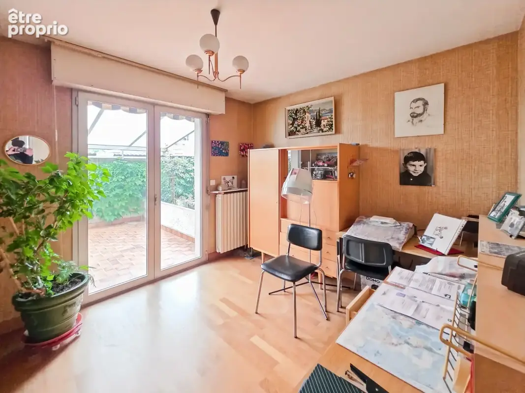 Lons-le-Saunier – Maison 4 chambres, terrasse couverte et extérieur sans vis-à-vis - photo 7