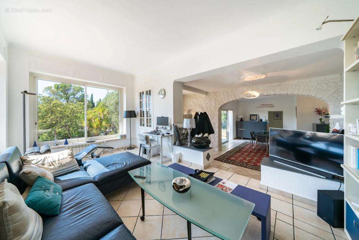 Maison à SAINT-RAPHAEL