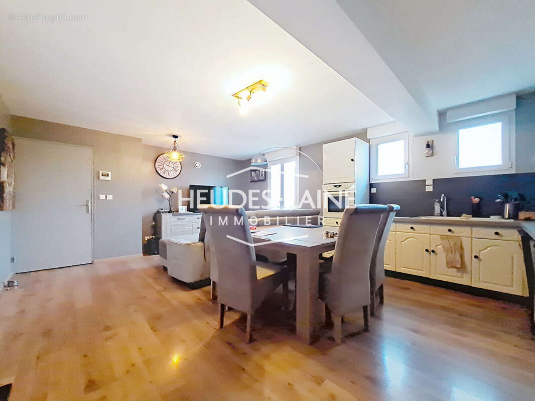 Appartement à CHAMPEAUX