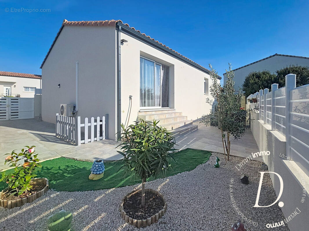 Maison à LAURENS