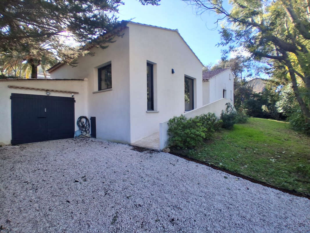 Maison à LA GARDE