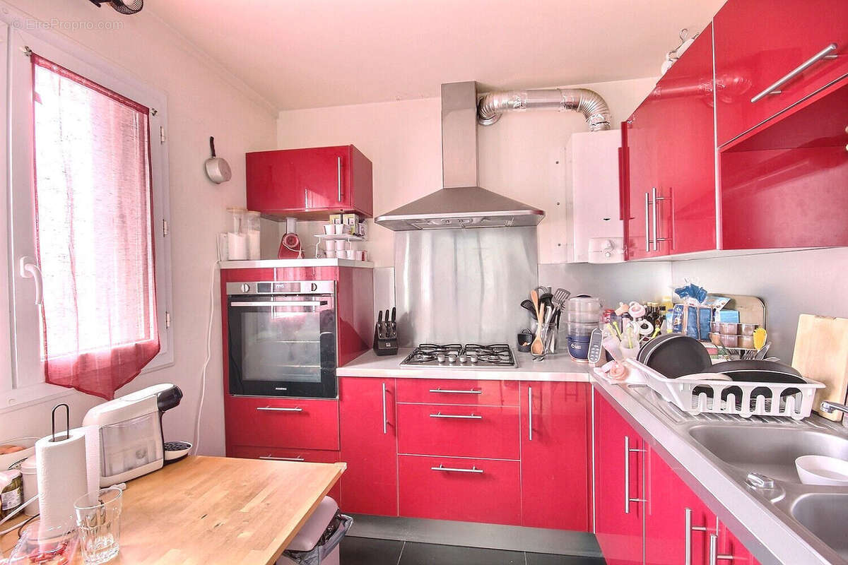 Appartement à FRESNES