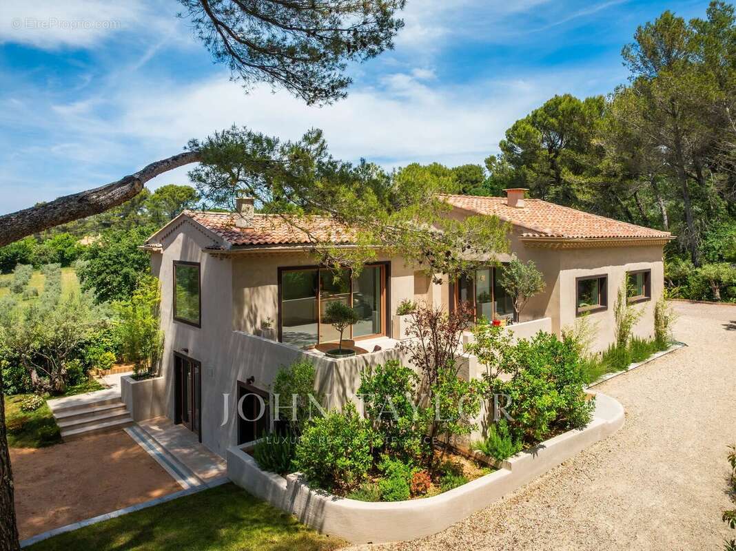 Maison à AIX-EN-PROVENCE