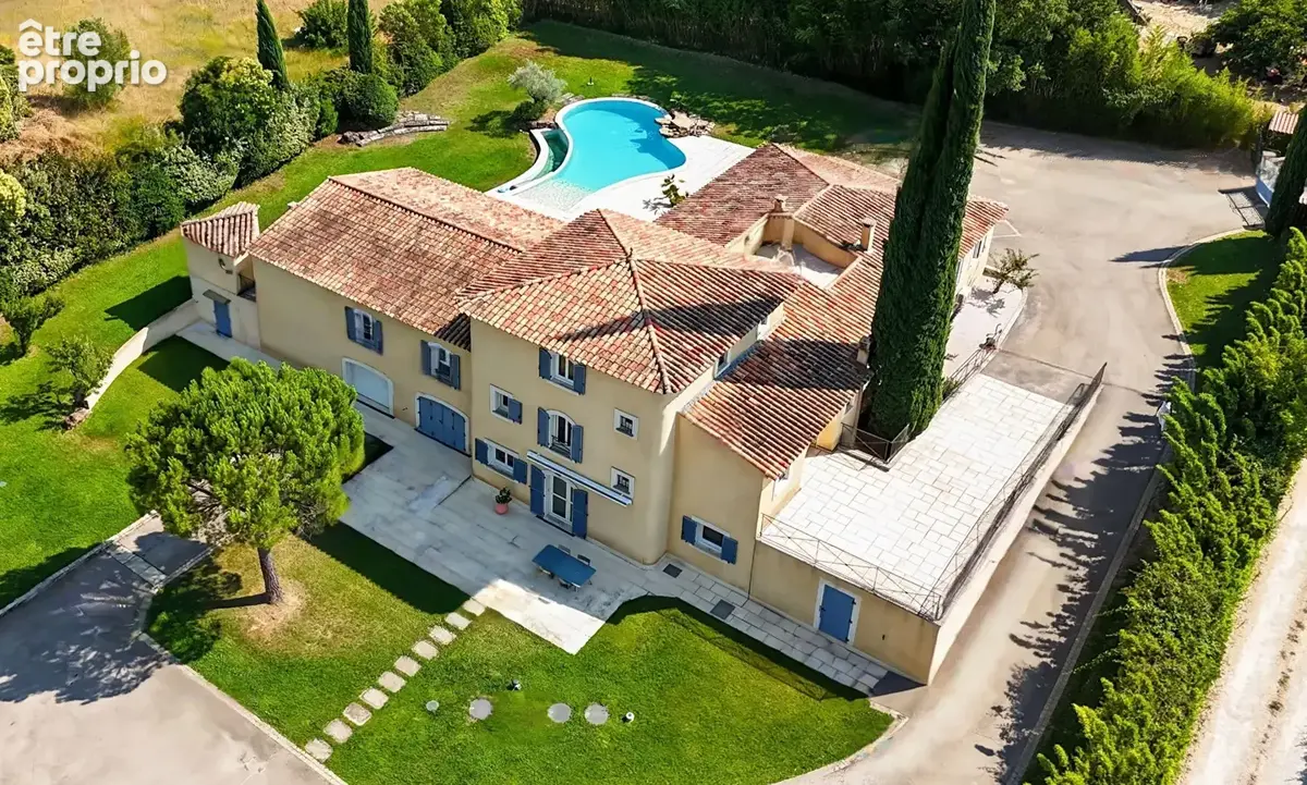 Maison à PEYNIER