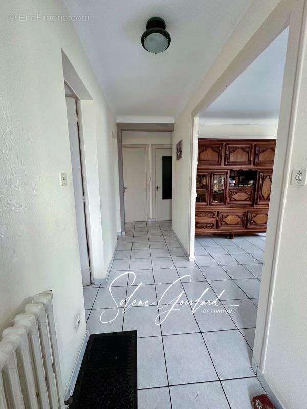 Maison familiale, bourg, au calme - photo 2