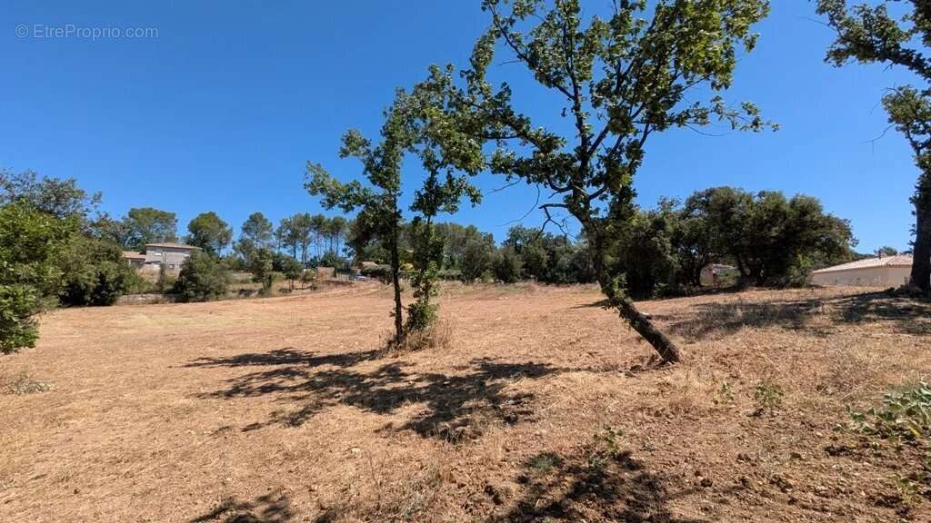 CARCES - Terrains à bâtir libre constructeur à partir de 1.500m² - photo 7
