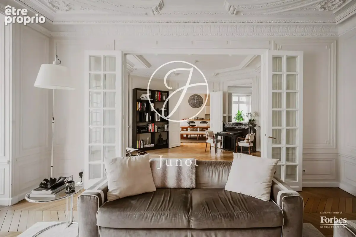 Paris 6e - DUGUAY-TROUIN / LUXEMBOURG - Appartement -  7 pièces - 192,75m² Carrez - 196,20m² au sol - 3 chambres - Triple récept - photo 5