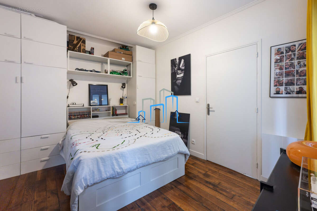 Appartement à PARIS-11E