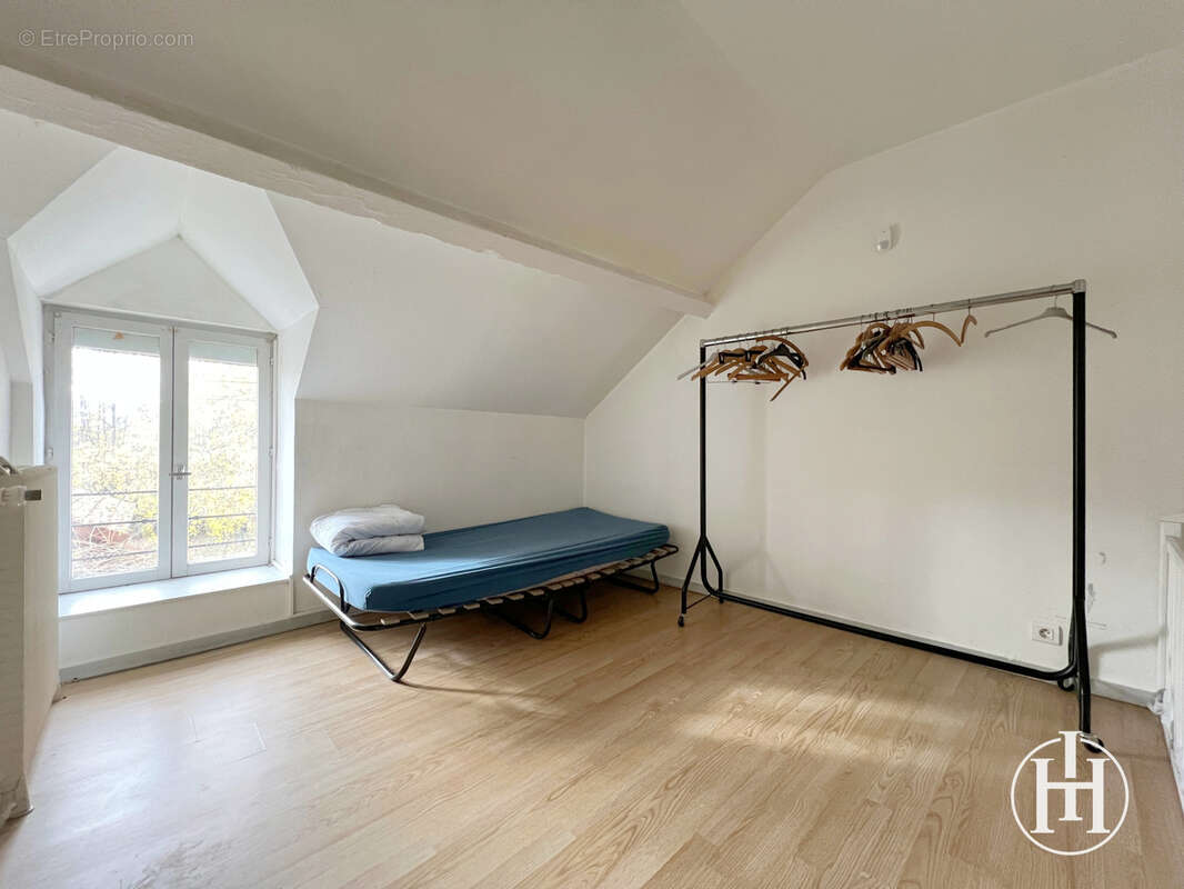 Maison à SAINT-AMAND-MONTROND