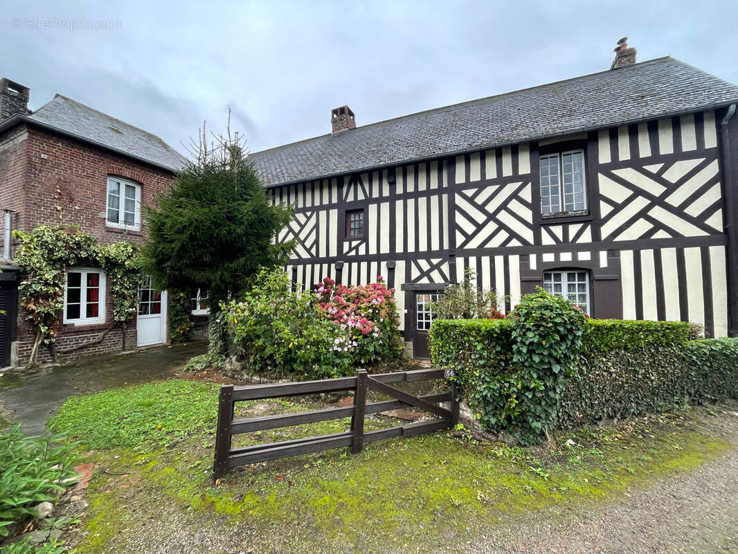 Maison à OUVILLE-LA-RIVIERE