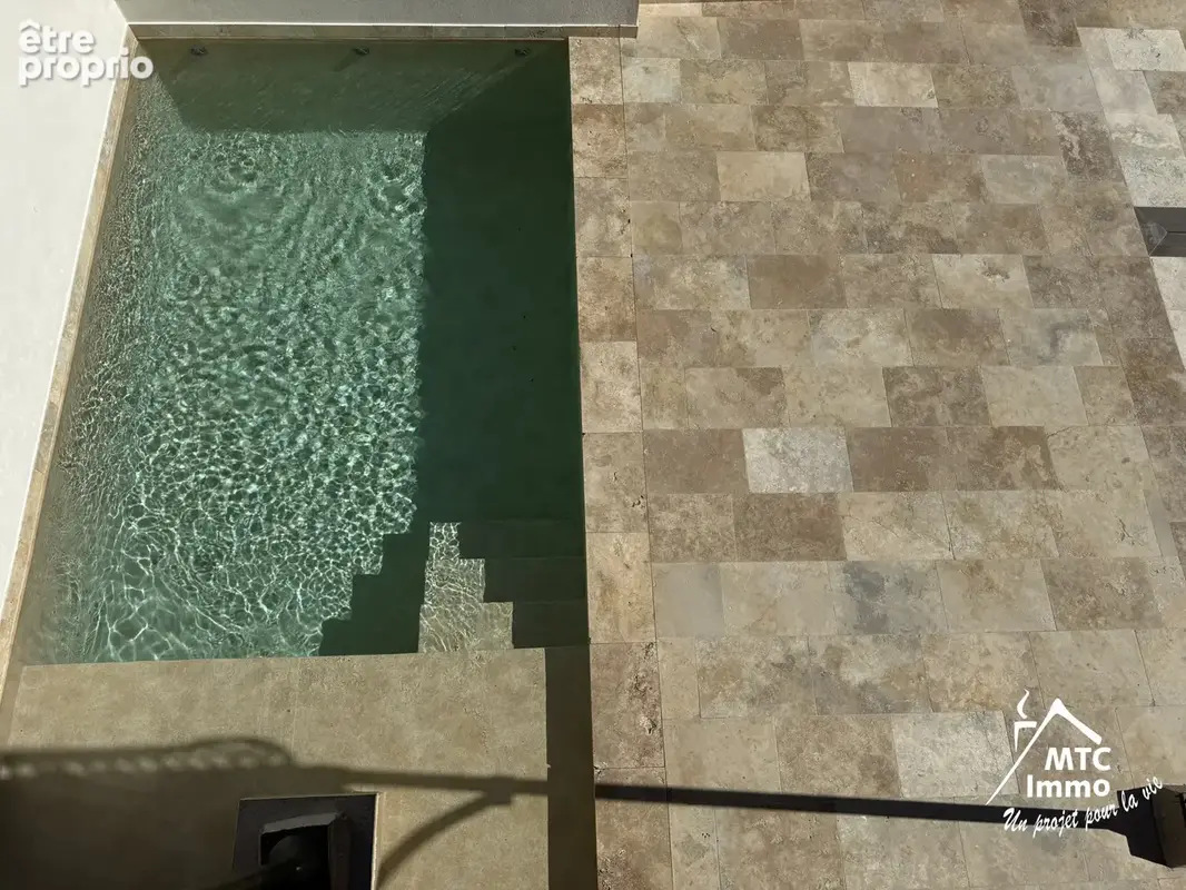 Triplex en pierre 182 m2 type maison de village haut standing 5 chambres piscine - photo 21