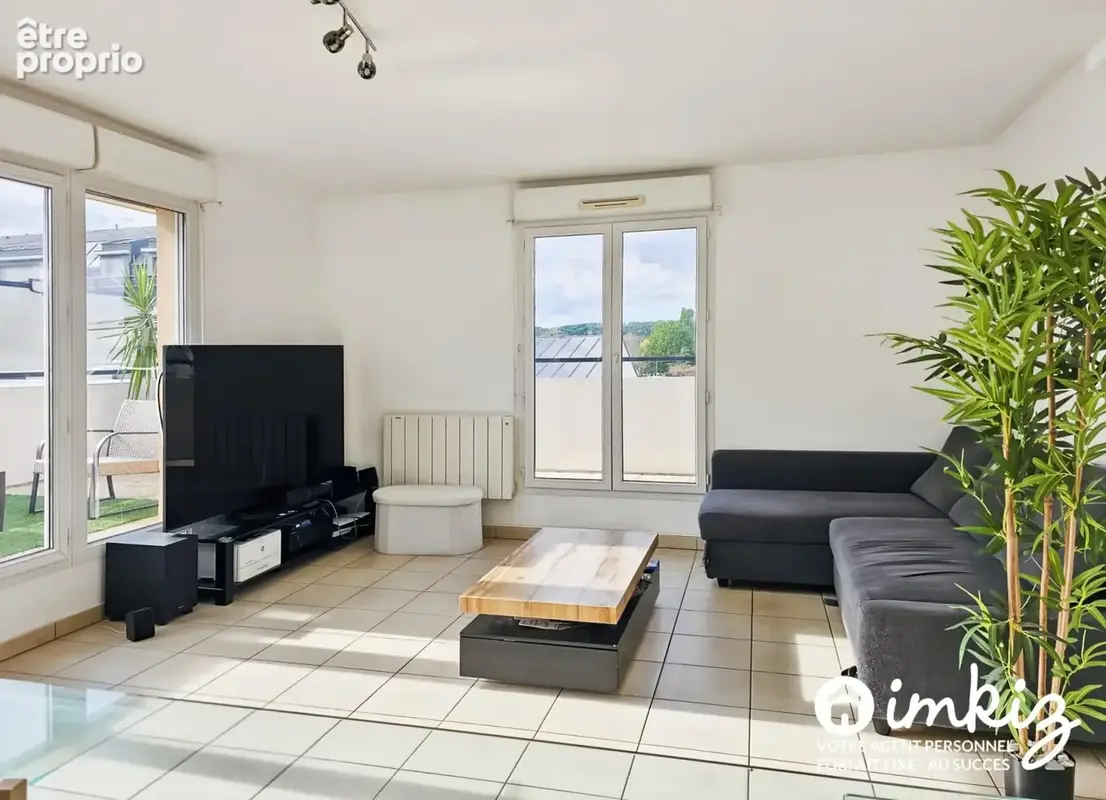 3 pièces de 66 m² au dernier étage avec terrasse - photo 2