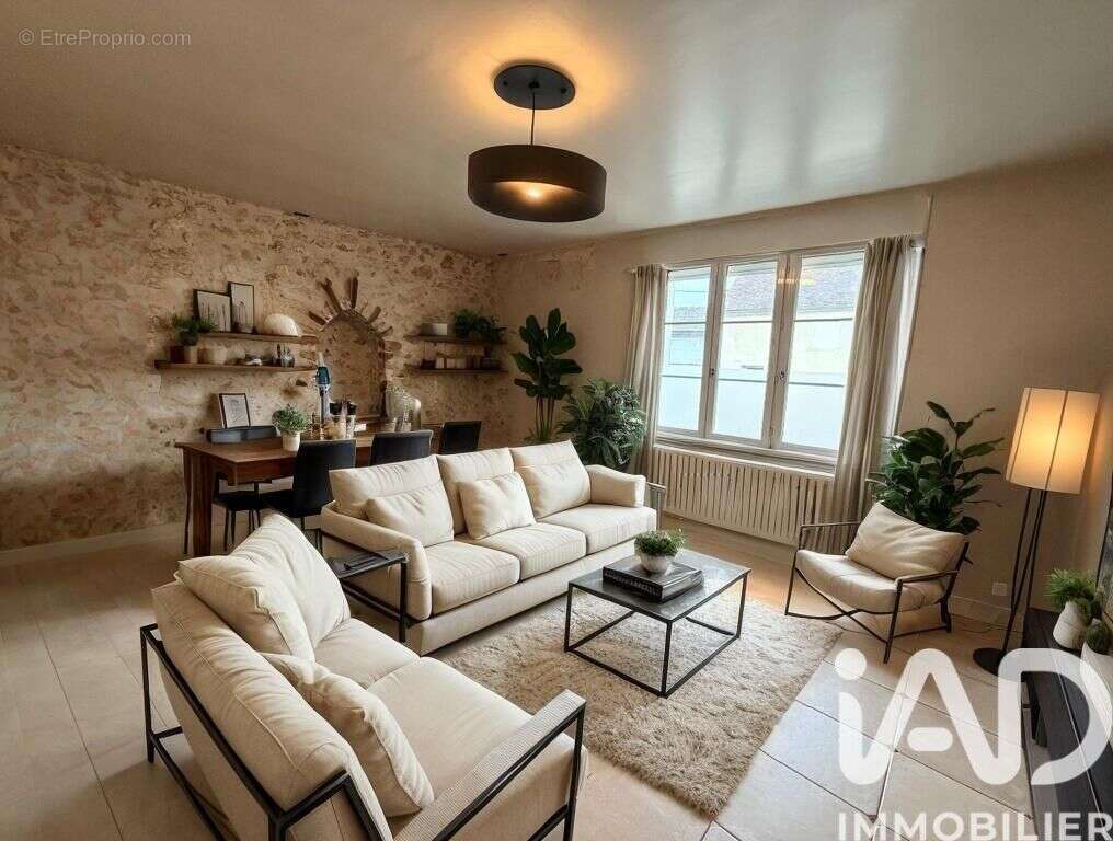 Maison 165 m² à Rouilly  - photo 2