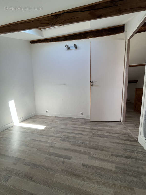 Maison à COMPREIGNAC