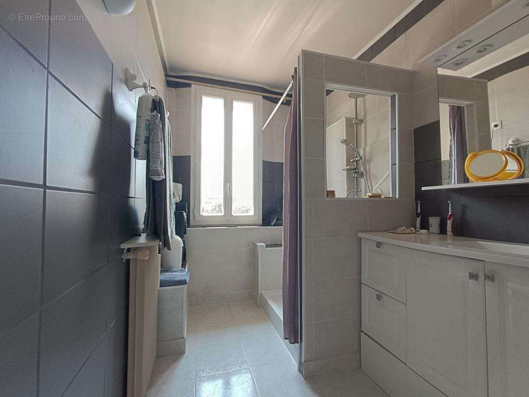 Maison à HARDRICOURT