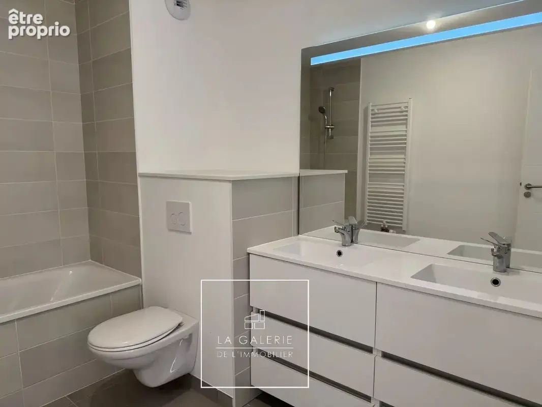 A VENDRE -  SAINT-MICHEL – T4 de 96 m² en dernier étage, 2 terrasses, calme absolu et prestations de qualité - photo 13