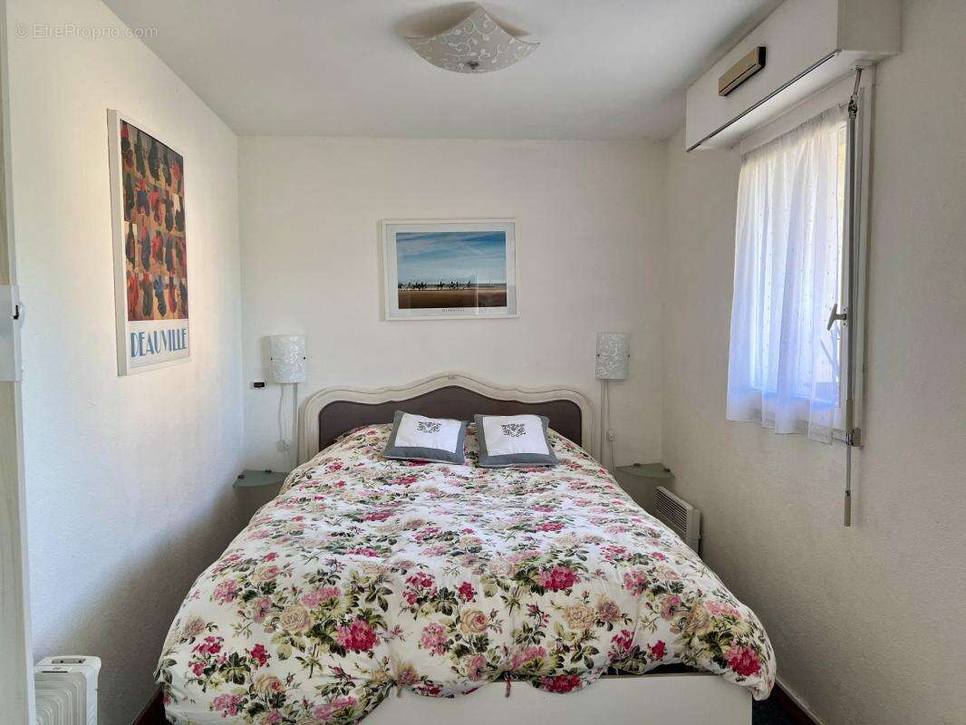 DEAUVILLE – Appartement à quelques pas de la plage et du centre-ville - photo 12