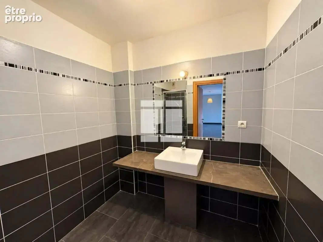 Appartement T3 avec terrasse et 2 places de parking à Biguglia - photo 12