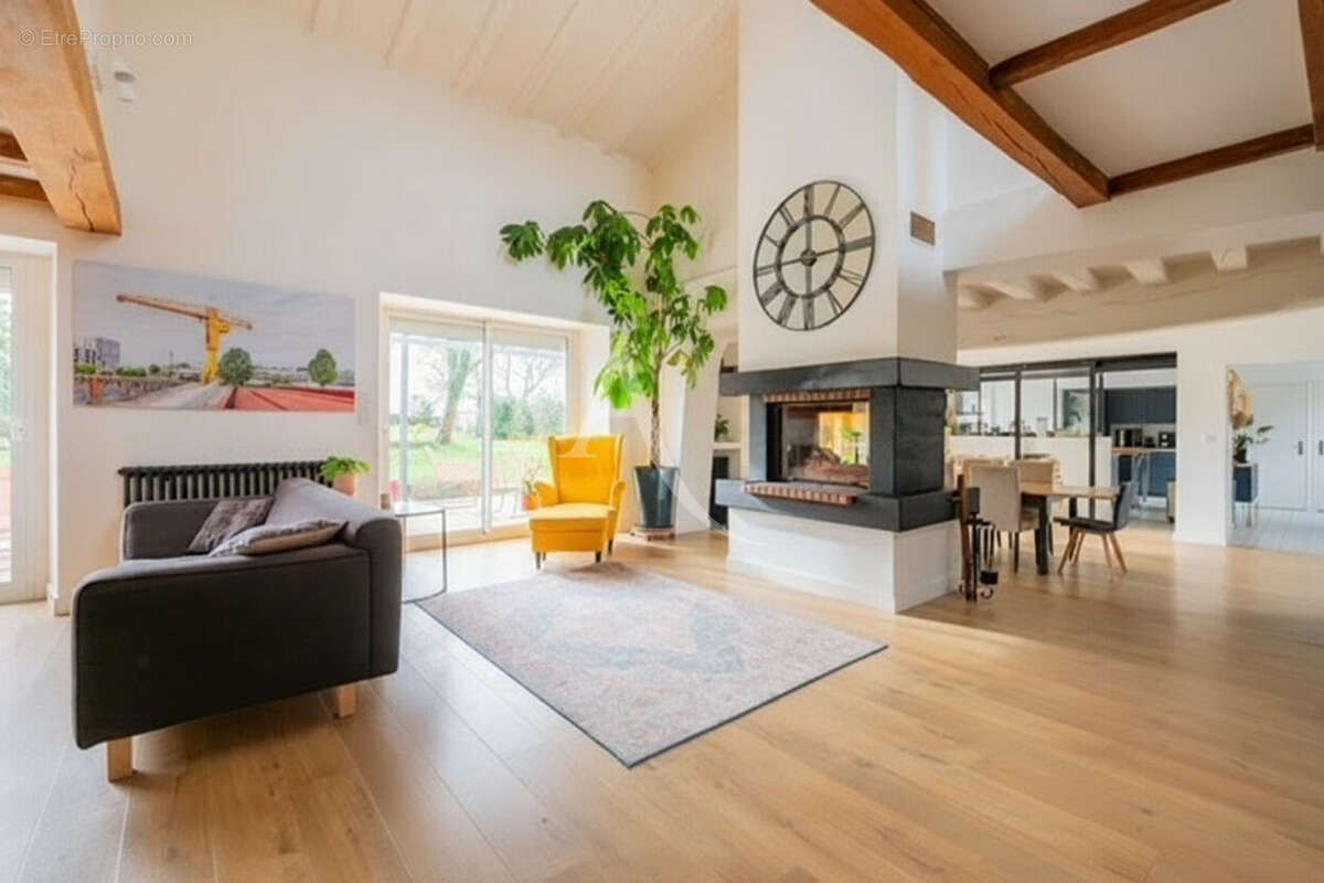 Maison Coueron - photo 5
