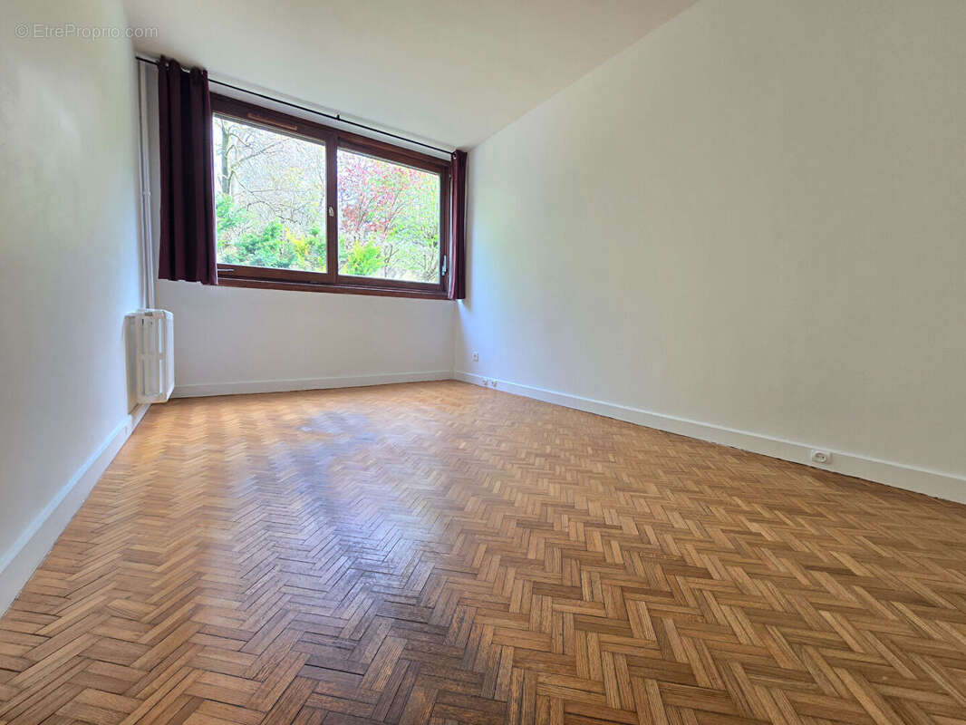 Appartement à FONTENAY-SOUS-BOIS