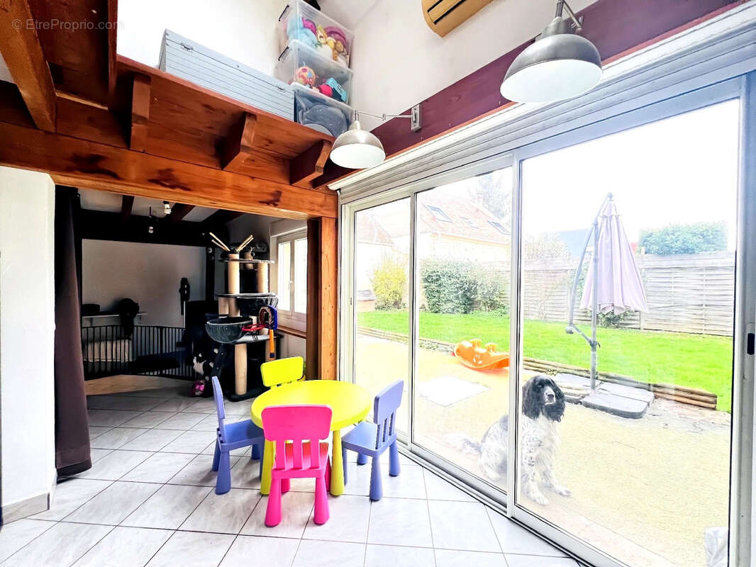 Maison à AUNAY-SOUS-AUNEAU