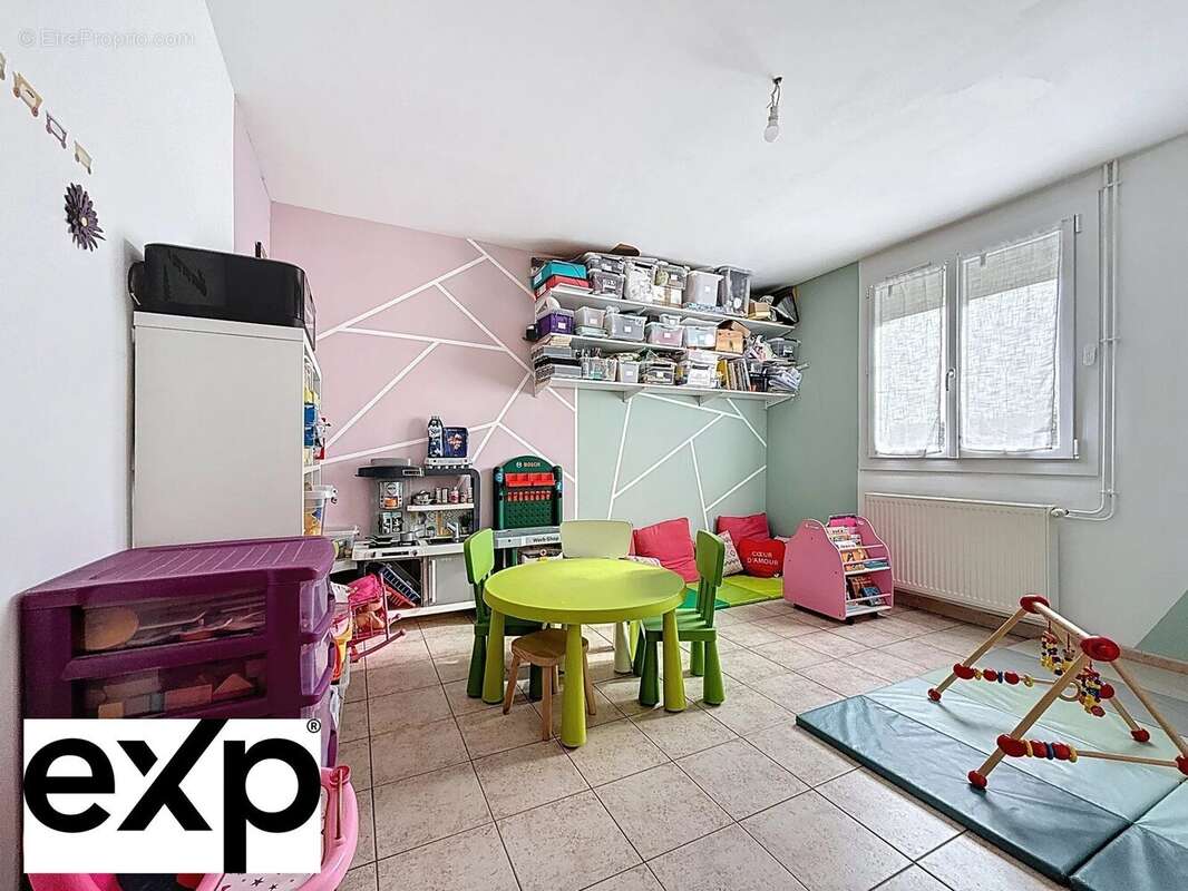 Maison à LE NEUBOURG