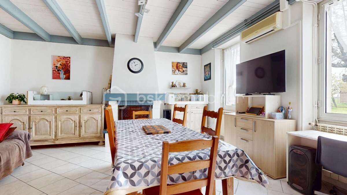 Maison à PLASSAY