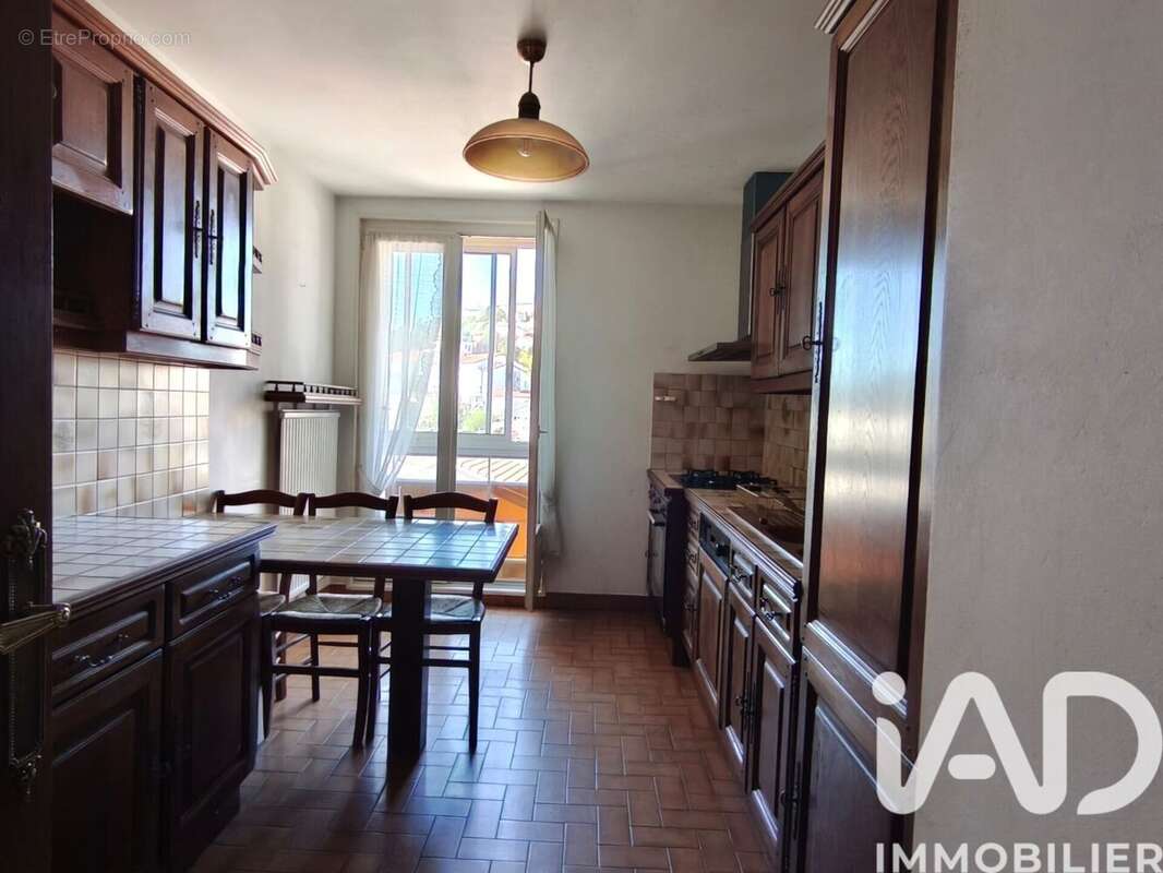 Photo 9 - Appartement à SAINT-PRIEST-EN-JAREZ